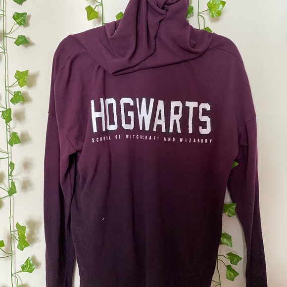 Hogwarts Ombre Sweatshirt - Picture 2 of 2